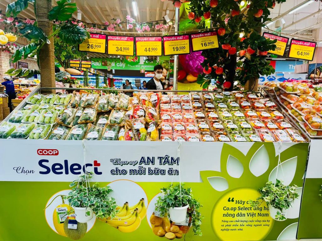 PNO - “Lễ hội nấm” lần đầu tiên được Saigon Co.op tổ chức tại khu vực TPHCM diễn ra từ 19/7 - 20/7 với hơn 50 loại nấm tươi, khô giảm giá đến 31%.